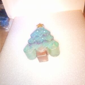 Glittery Christmas Tree Decor